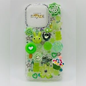 Green IPhone 15 Pro Junk Case
